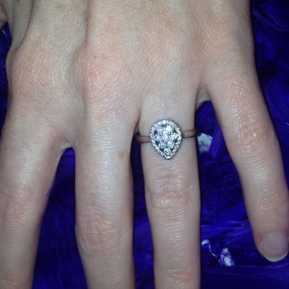 NWT The Cara Ring - Picture 4 of 4