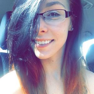 Meet your Posher, Candace