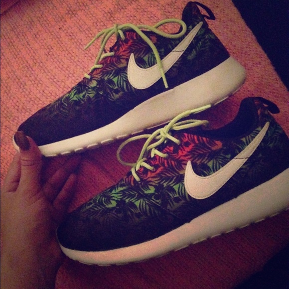 Black, white, lime green & orange Roshe runs