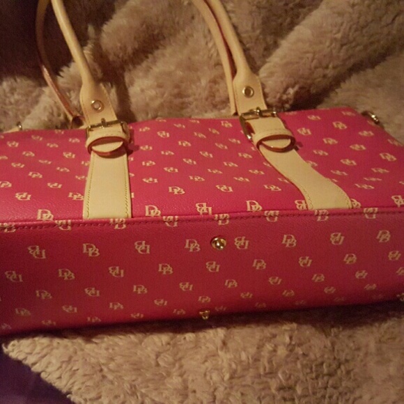 Purse - Picture 2 of 3