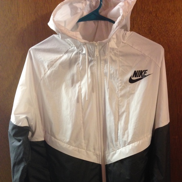 Nike Windbreaker