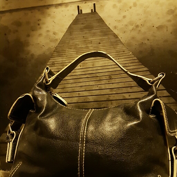 🎉SALE🎉Giannini sml quad pocket zip top satchel - Picture 1 of 4