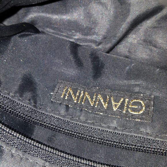 🎉SALE🎉Giannini sml quad pocket zip top satchel - Picture 4 of 4