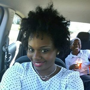 Meet your Posher, Tameeka