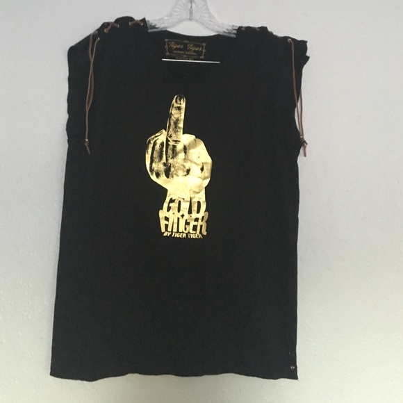 Gold Finger by Tiger Tiger t-shirt black size M