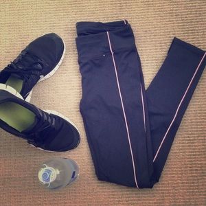 Weekend sale🎉🎉Gap gfast compression leggings