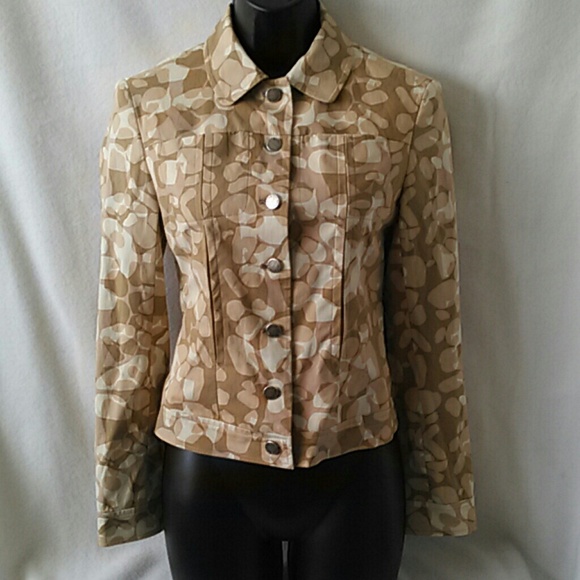 BCBGMaxAzria Tops - BCBG Maxazeria camo jacket