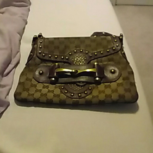 Authentic gucci vintage horse buckle purse
