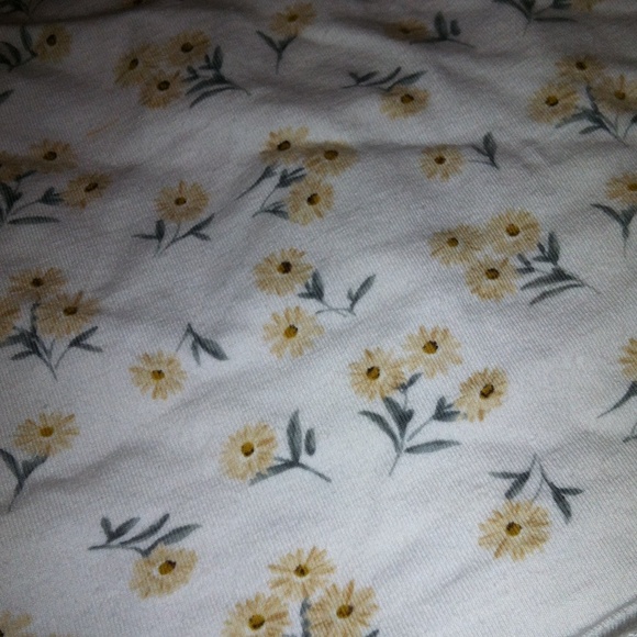 Forever21 crop top never worn - Picture 2 of 3