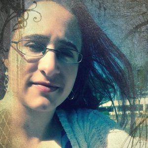 Meet your Posher, Maria