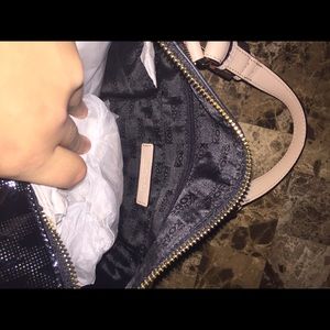 Michael Kors Bags - Michael Kors Grayson Medium satchel Michael Kors Bags - Michael Kors Grayson Medium satchel