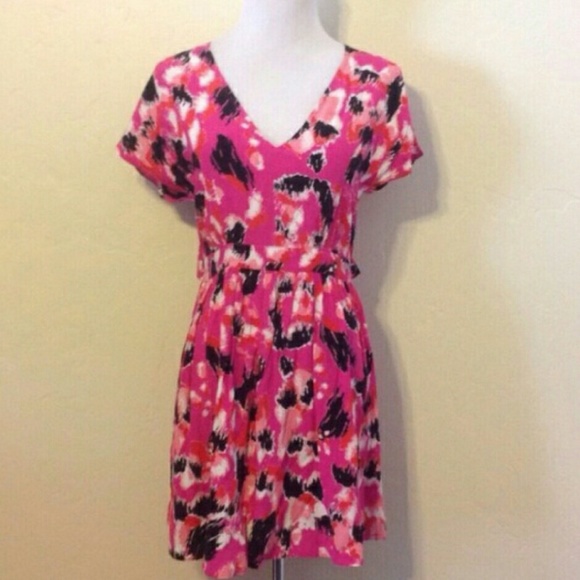 NWOT Cassette Society Flirty Pink Patterned Dress - Picture 2 of 4