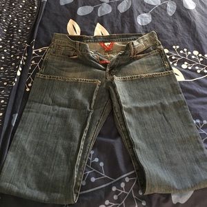 Lucky Jeans