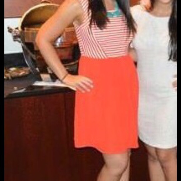 Coral & white striped dress - Picture 3 of 3