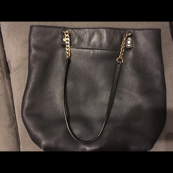 Michael Kors Handbag - Picture 1 of 4