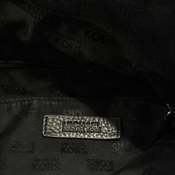 Michael Kors Handbag - Picture 4 of 4