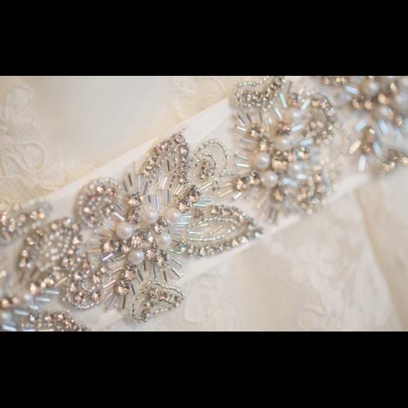 Accessories - White sash