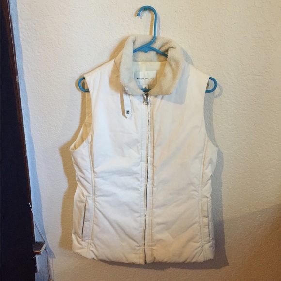Banana Republic White Synched Vest