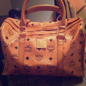 Bag brown that I got for gift