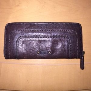 The Frye Company Women's Wallet
