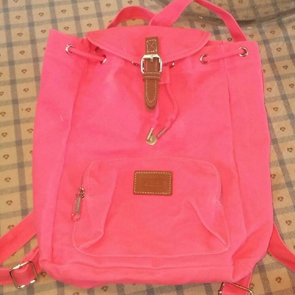 VS PINK drawstring bag.