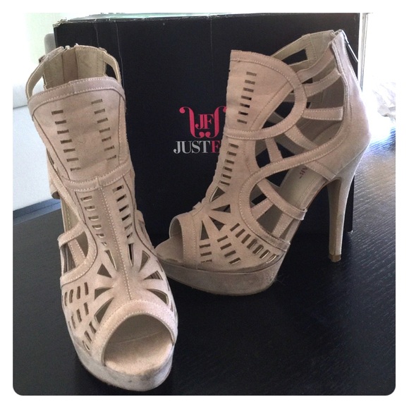 Tan Bootsie Sandals