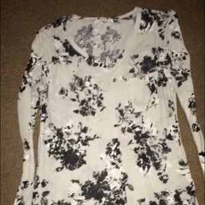 Long sleeve floral tshirt