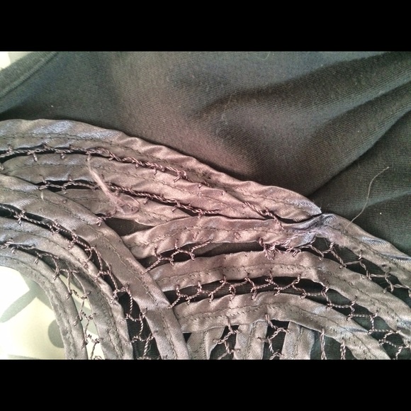Romper! - Picture 3 of 3