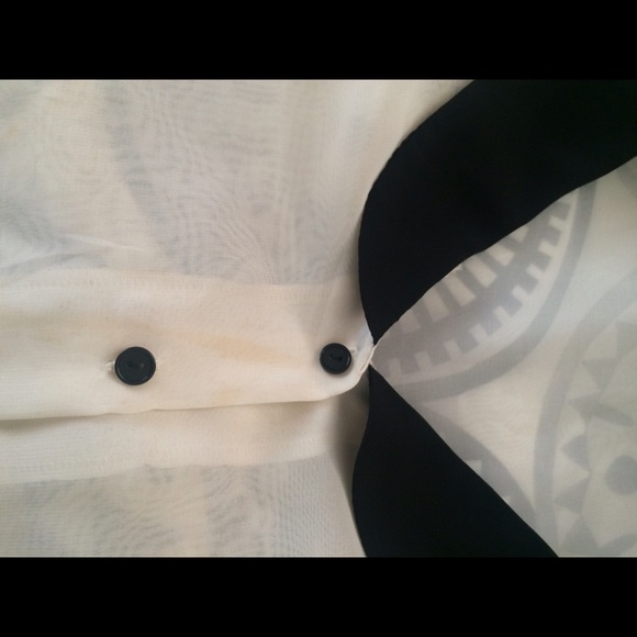 Top! - Picture 2 of 2