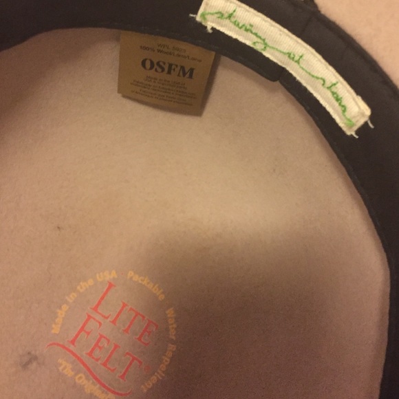 Felt hat - Picture 2 of 3