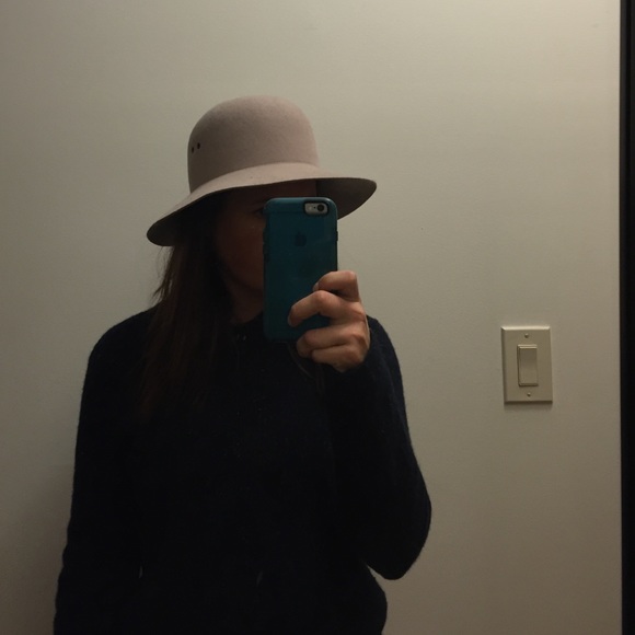 Felt hat - Picture 3 of 3