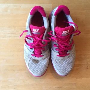 Nike "lunarglide 2" shoes!!!