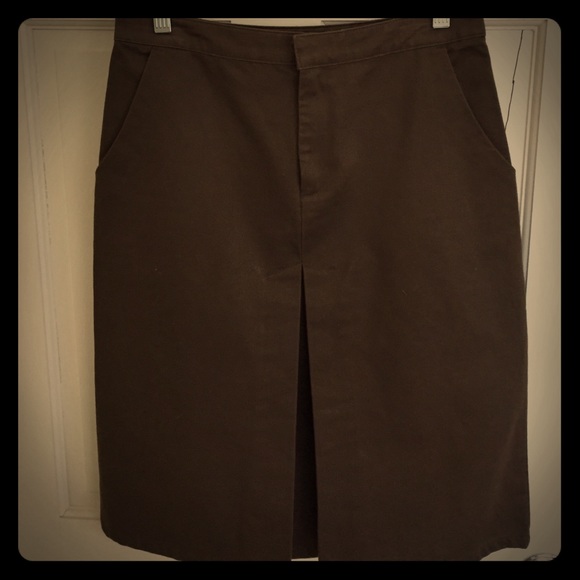 GAP Knee-Length Brown Cotton Skirt w/ pockets!