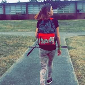 Meet your Posher, Mackenzie