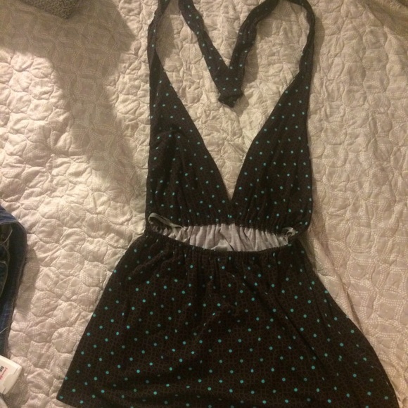 Halter top - Picture 3 of 3