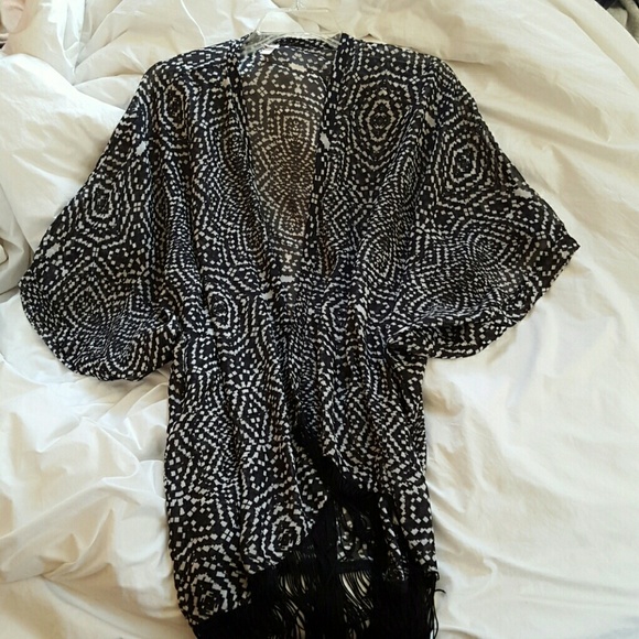 Black And White Kimono