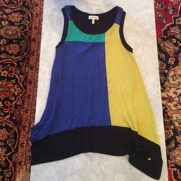 Blue and green monteau colorblock top. - Picture 1 of 3