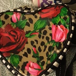 Betsy Johnson cross body purse