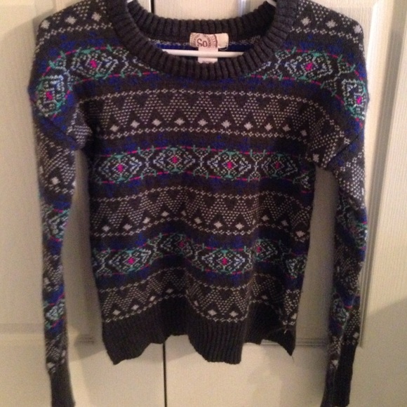 Pattern sweater - Picture 1 of 2