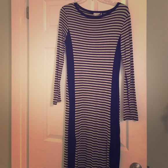long sleeve maxi dress