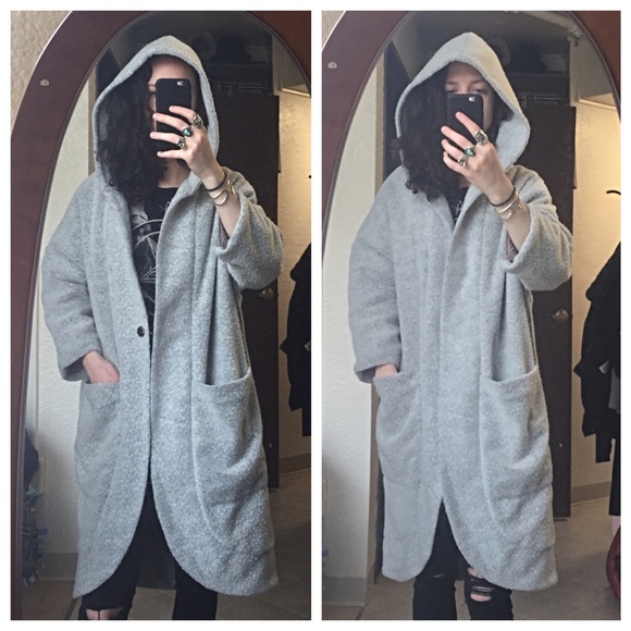 UO gray hooded jacket