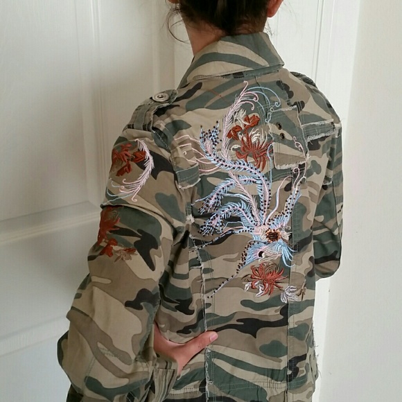 Camouflage jean jacket with awesome details!