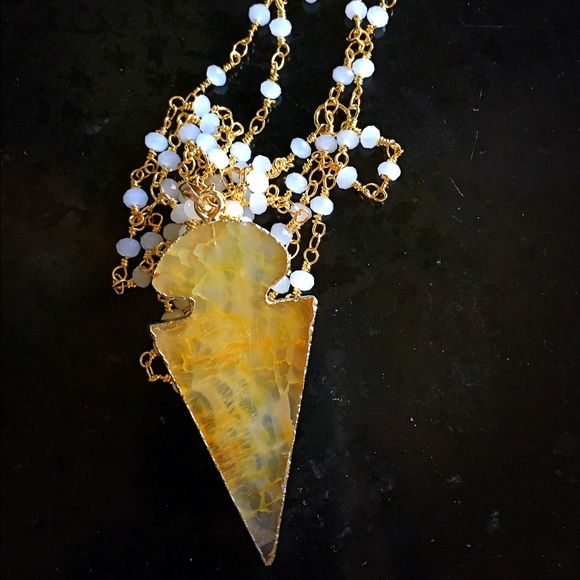 Agate arrowhead necklace