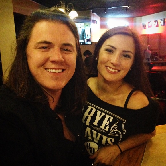 Meet your Posher, Brandy - Picture 3 of 3