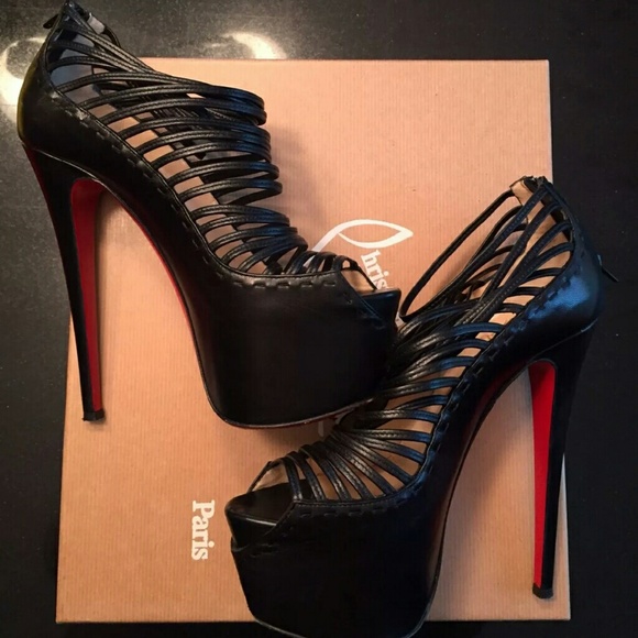 Authentic Louboutin Zoulou 39.5
