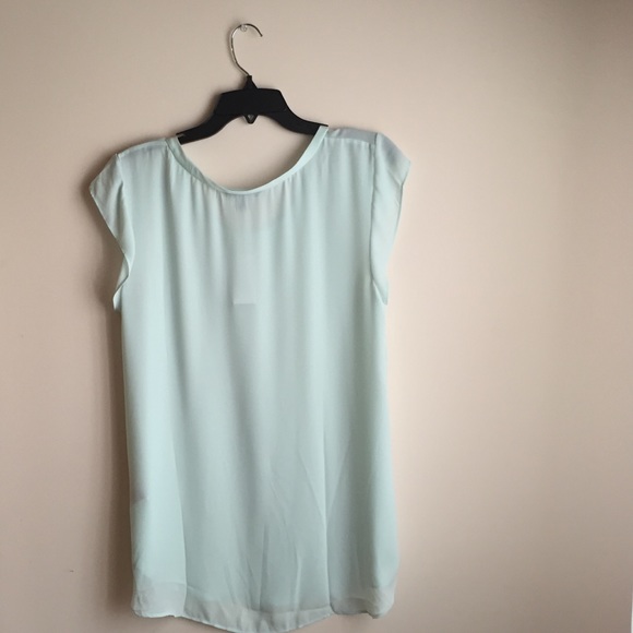 Sheer Banana Republic Top - Picture 4 of 4