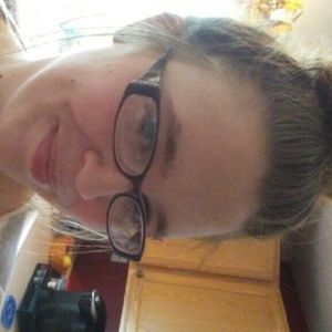 Meet your Posher, Katelynn