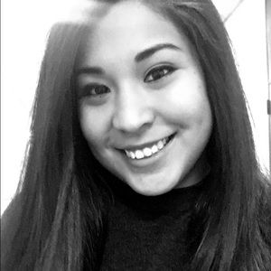 Meet your Posher, Deana