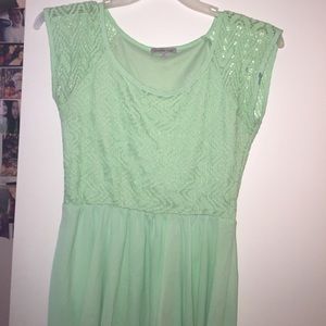 Mint green top