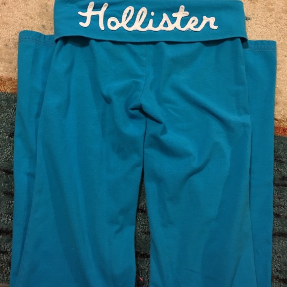 Hollister yogas
